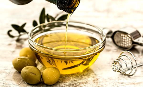 I trucchi per riconoscere un buon olio d'oliva